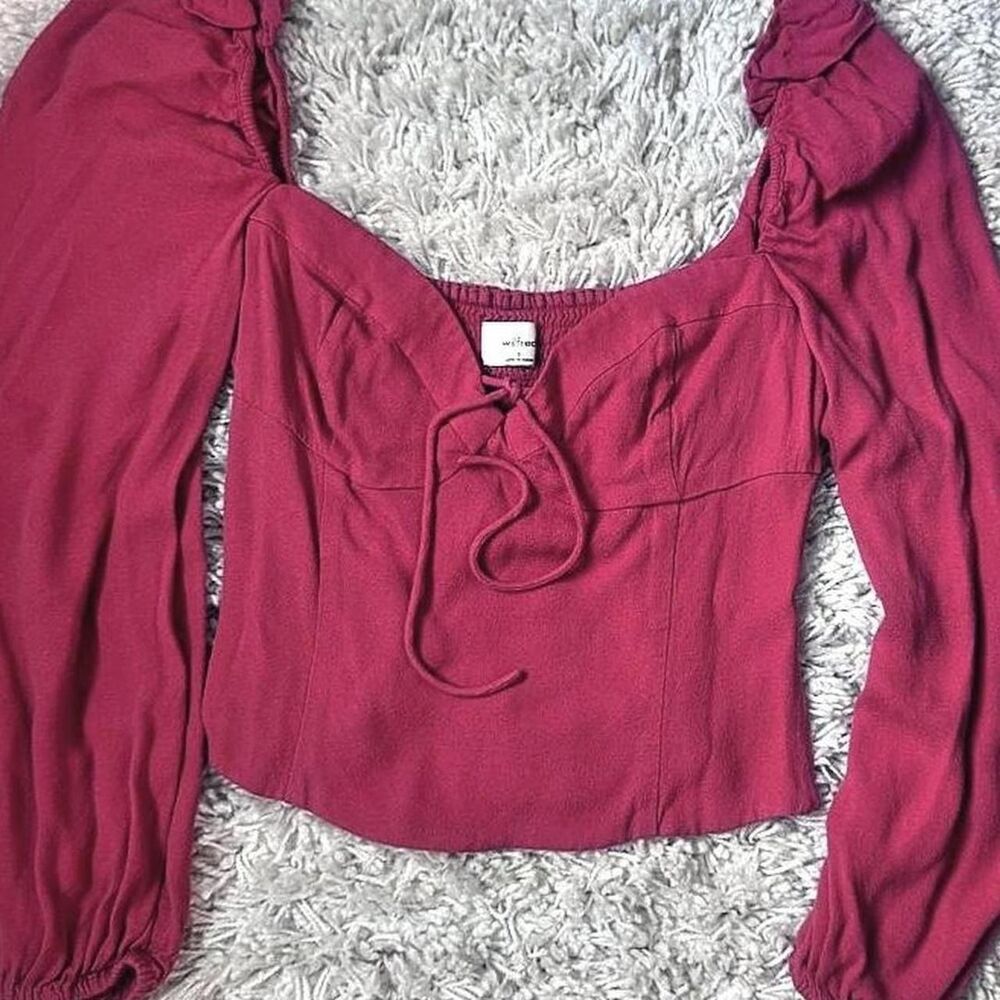 Aritzia Women's Pink and Red Blouse